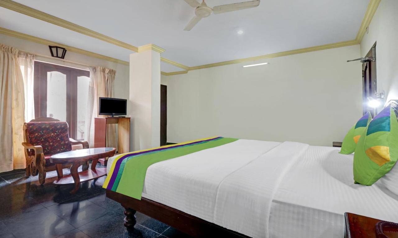 Itsy Hotels The Waters Edge Beach Resort Kovalam Dış mekan fotoğraf